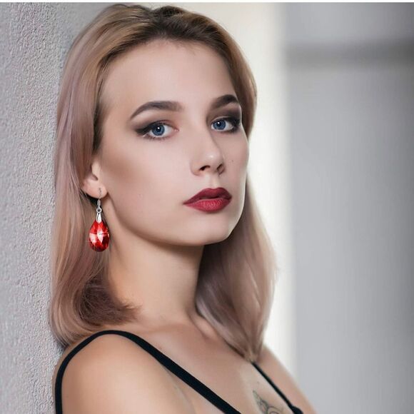 Handmade 925 Elegant Teardrop Earrings - Picture 5 of 10